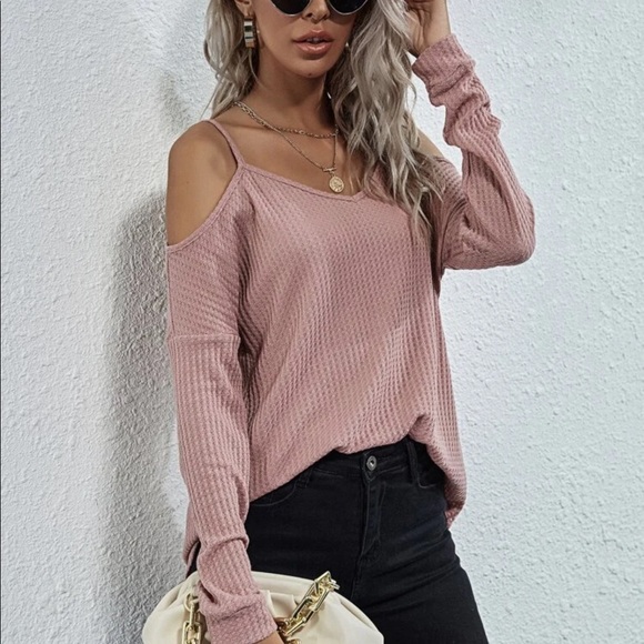 Waffle knit long sleeve cold shoulder top white - Picture 6 of 8